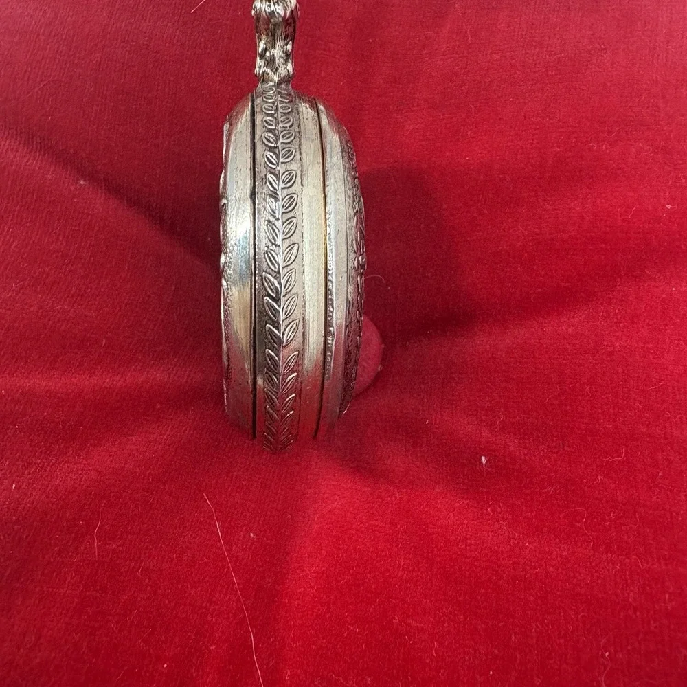 Vintage 1970's Westclox‎ Hunting Buck Dog Pocket Watch & Chain w/Original Box